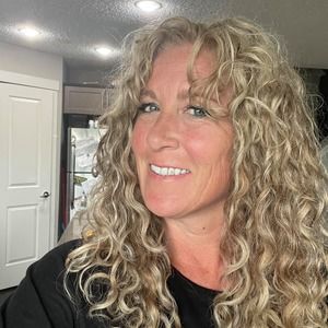 Meet your Posher, Cheryle